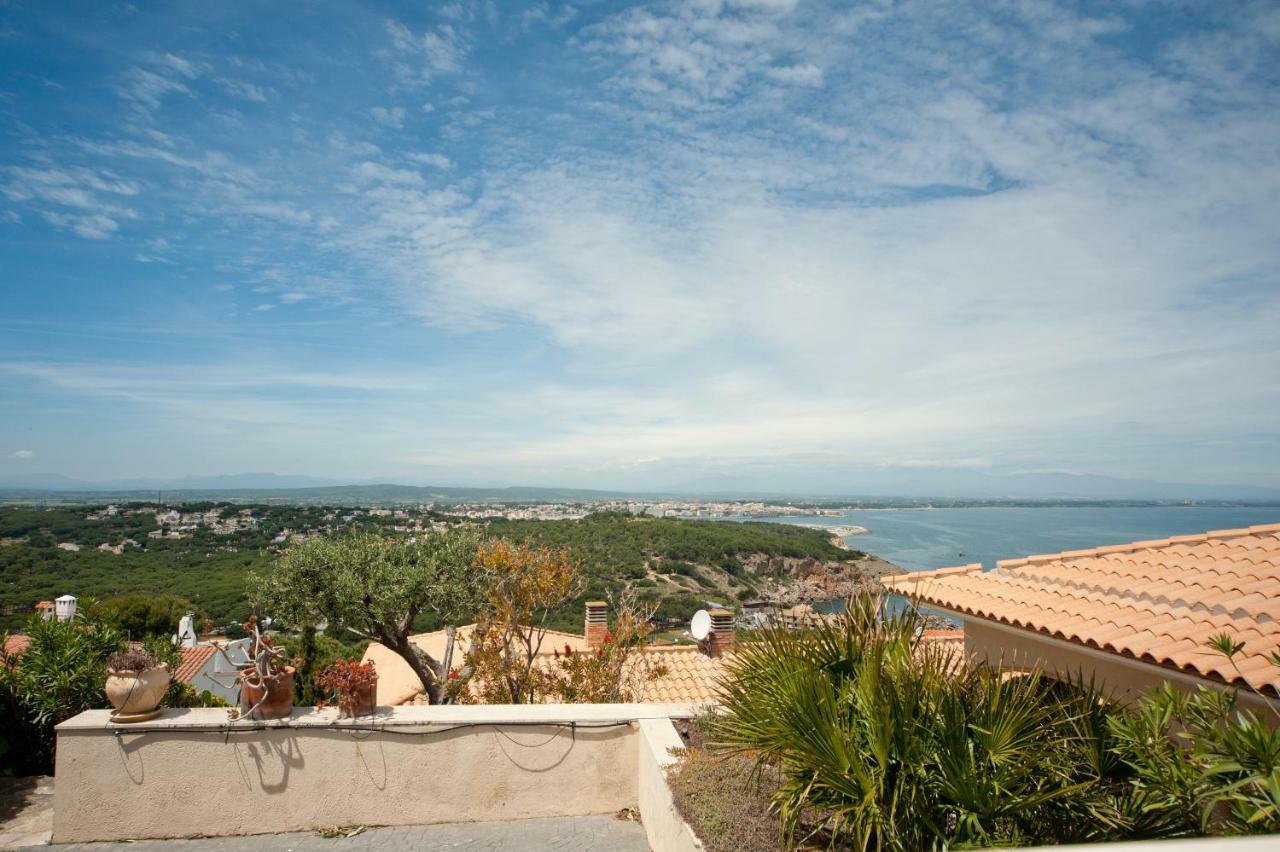 Montgo 2 Villa L' Escala Екстериор снимка